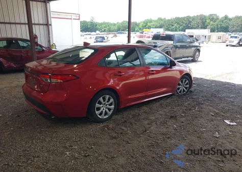 2021 Toyota Corolla Le z USA, uszkodzony, nr VIN 5YFEPMAE9MP160912